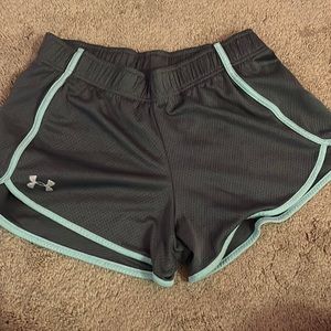 Under armour women athletic shorts